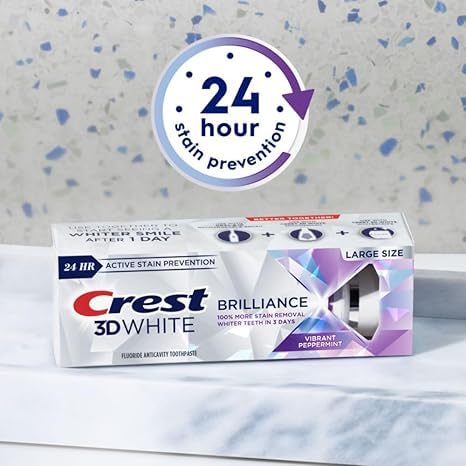 Crest 3D White Advanced Luminous Mint Teeth Whitening Toothpaste, Crest Toothpaste, 3.7 oz Pack of 4 - Helps Remove Surface Stains, Whitens Teeth, Strengthens Tooth Enamel, Protects Against Cavities