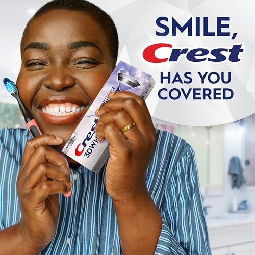 Crest 3D White Advanced Luminous Mint Teeth Whitening Toothpaste, Crest Toothpaste, 3.7 oz Pack of 4 - Helps Remove Surface Stains, Whitens Teeth, Strengthens Tooth Enamel, Protects Against Cavities