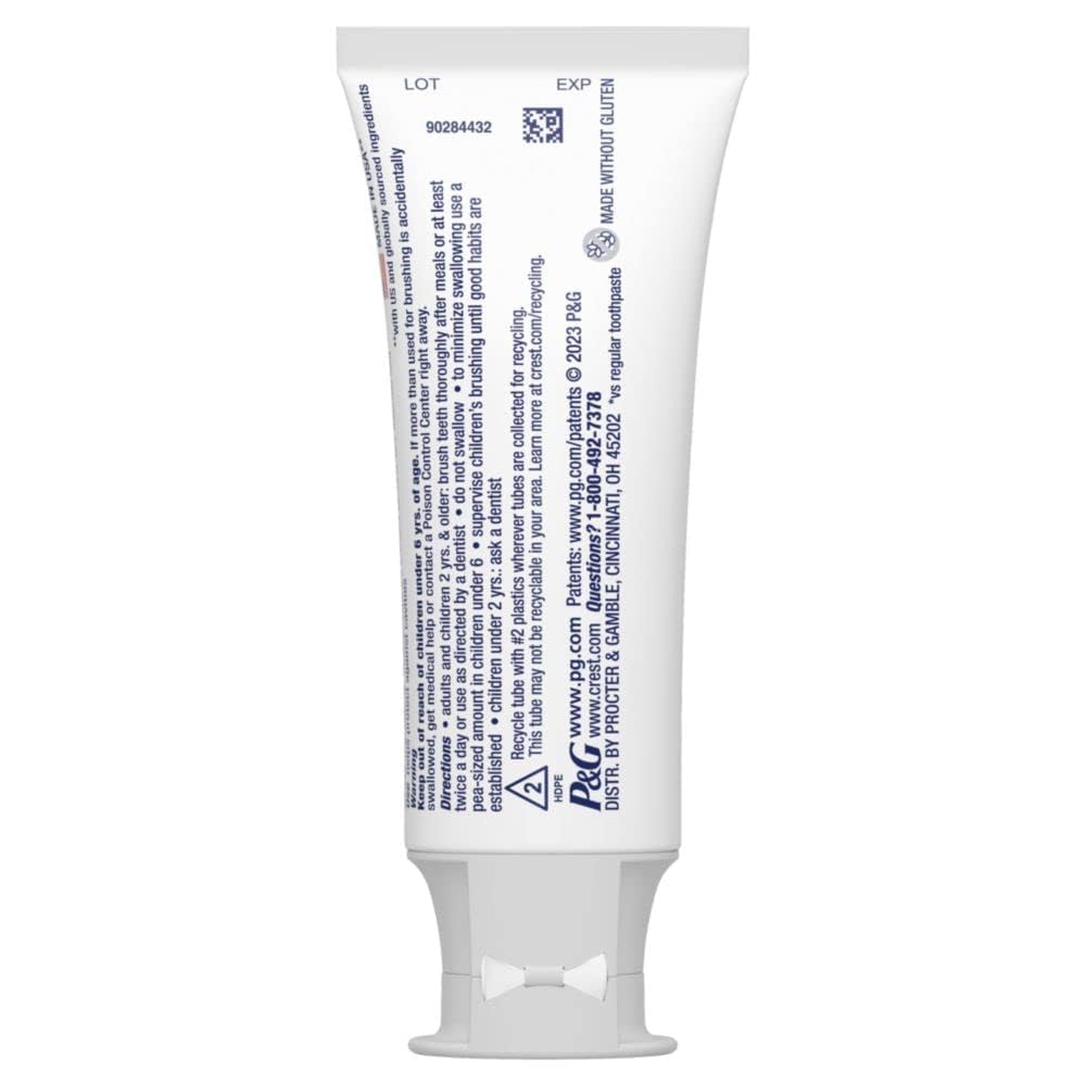 Crest 3D White Advanced Luminous Mint Teeth Whitening Toothpaste, Crest Toothpaste, 3.7 oz Pack of 4 - Helps Remove Surface Stains, Whitens Teeth, Strengthens Tooth Enamel, Protects Against Cavities
