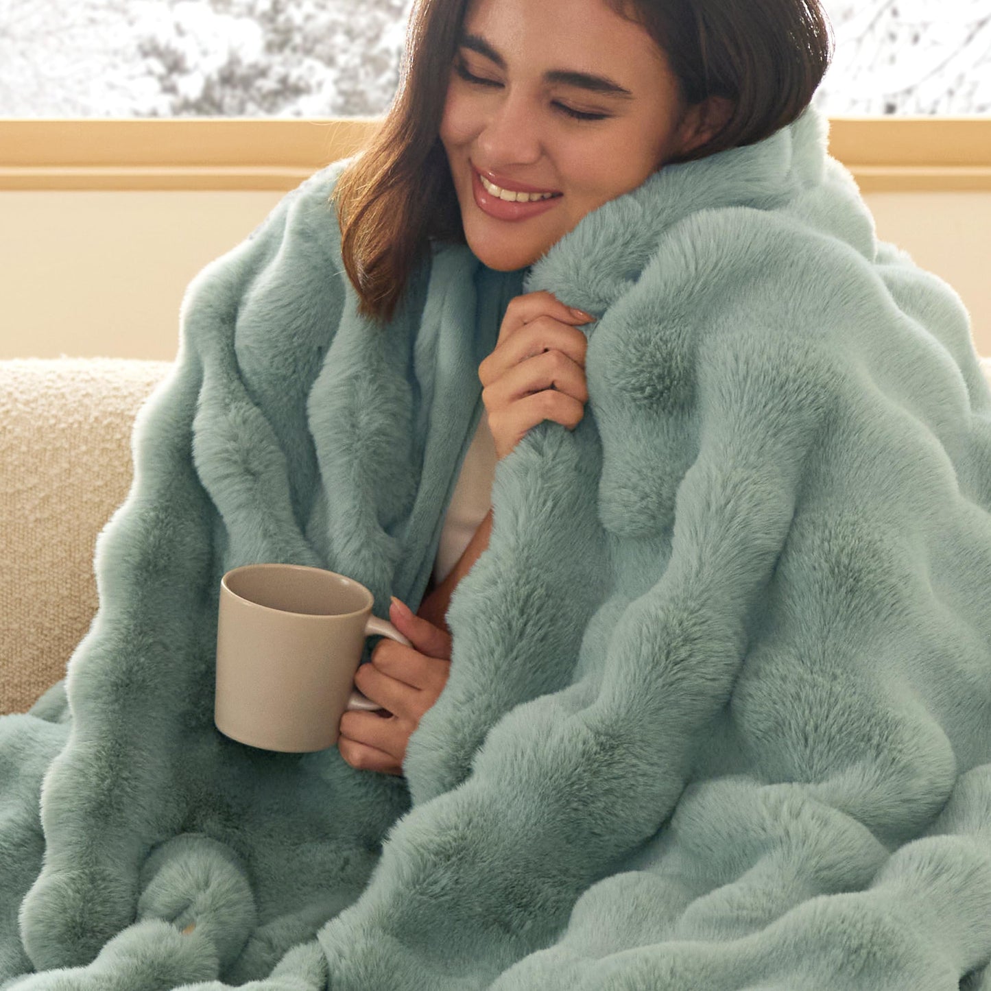 Bedsure GentleSoft Fluffy Fuzzy Tie-dye Taupe Throw Blanket for Bed, Soft Cozy Fleece Faux Fur Blanket for Couch, Taupe Room Decor Minky Velvet Sofa Cover, Women Gifts Thick Warm Plush Winter Bedding