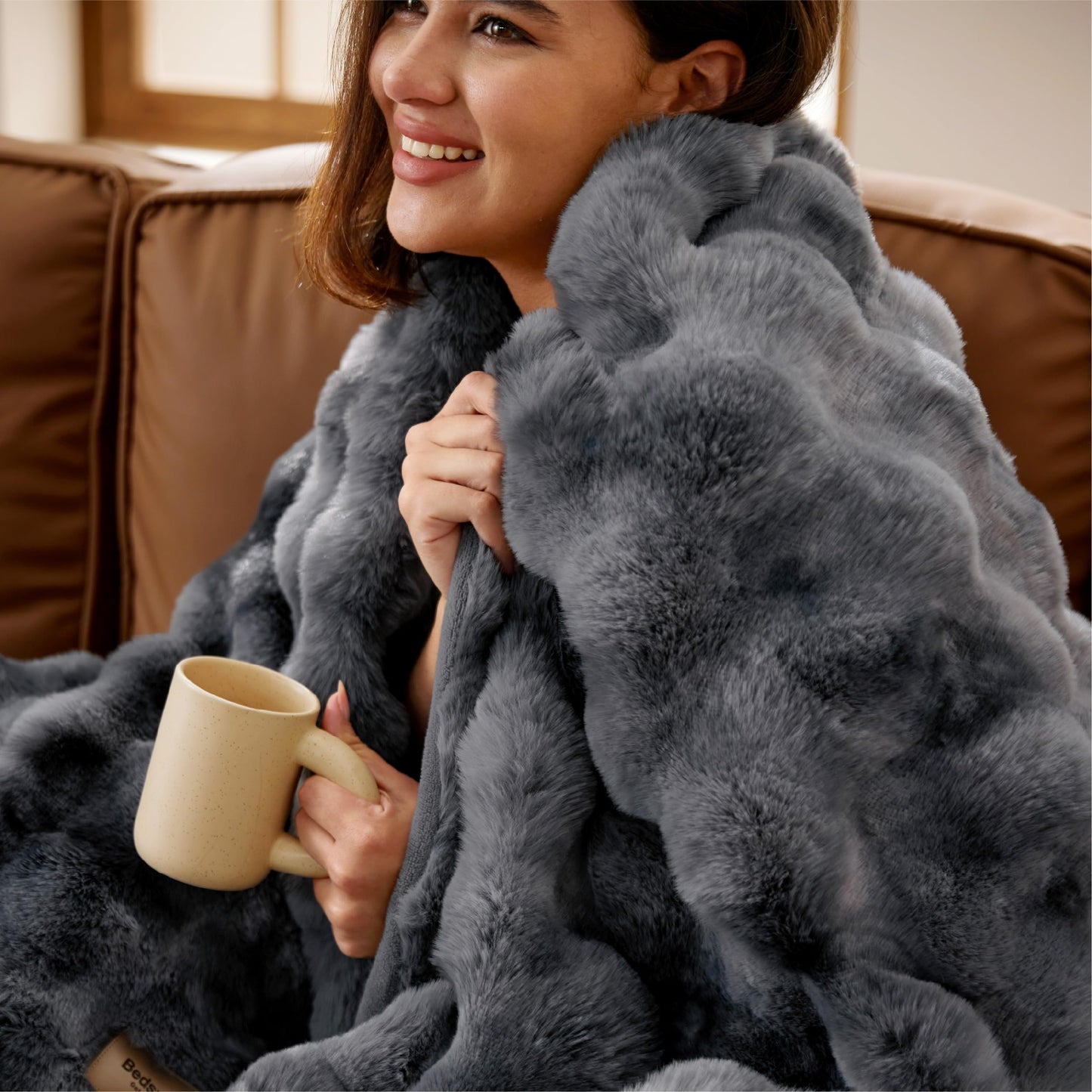 Bedsure GentleSoft Fluffy Fuzzy Tie-dye Taupe Throw Blanket for Bed, Soft Cozy Fleece Faux Fur Blanket for Couch, Taupe Room Decor Minky Velvet Sofa Cover, Women Gifts Thick Warm Plush Winter Bedding