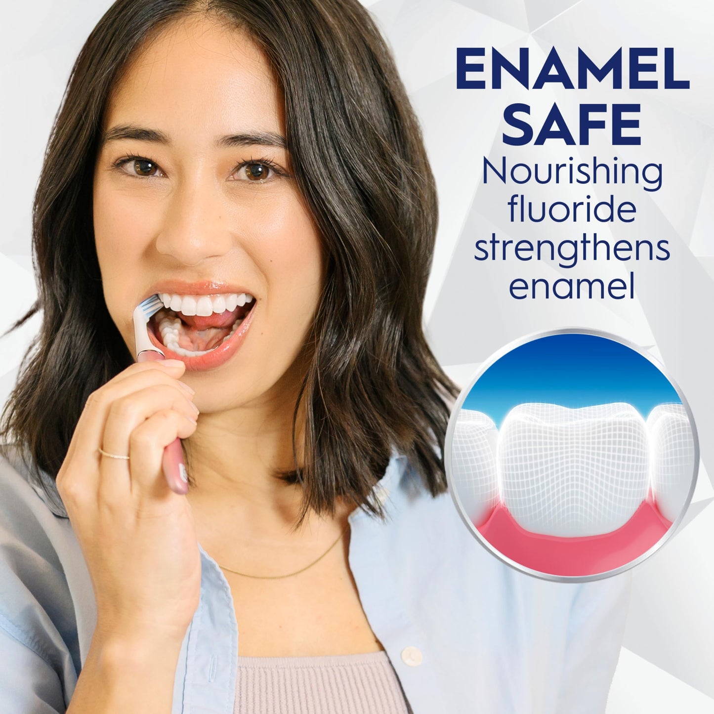 Crest 3D White Advanced Luminous Mint Teeth Whitening Toothpaste, Crest Toothpaste, 3.7 oz Pack of 4 - Helps Remove Surface Stains, Whitens Teeth, Strengthens Tooth Enamel, Protects Against Cavities
